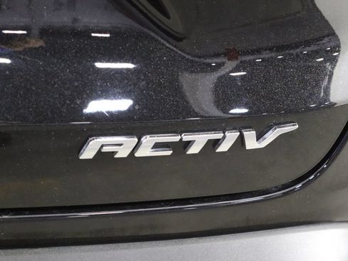 Used 2025 Chevrolet Trax ACTIV w/ Driver Confidence Package FWD image 42