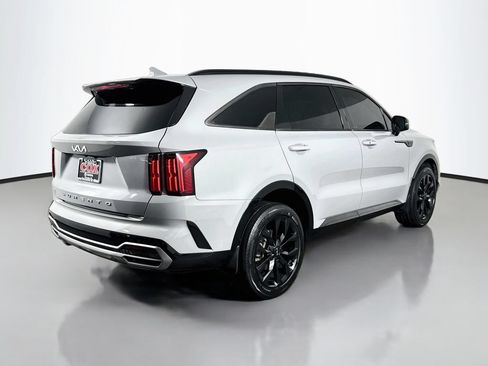 Used 2022 Kia Sorento SX AWD/4WD image 5