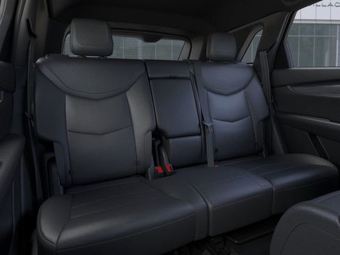 New 2026 Cadillac XT5 Luxury w/ LPO, Floor Liner Package image 17
