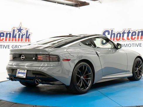 Used 2024 Nissan Z Performance w/ Floor Mat Package image 14
