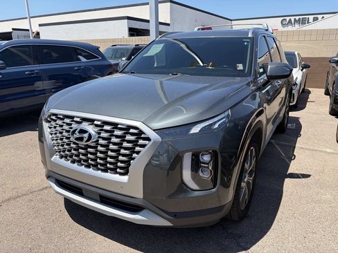 Used 2022 Hyundai Palisade SEL w/ 8P Bench Seat Package FWD image 4