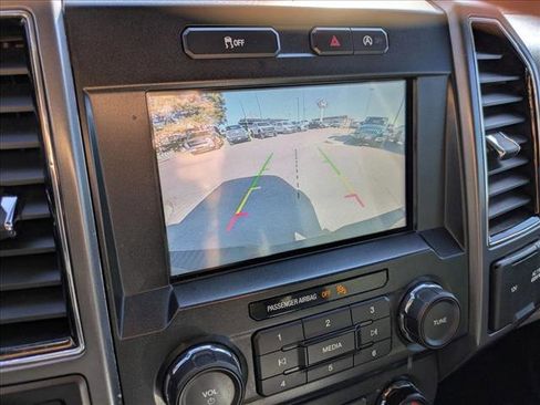 Used 2018 Ford F150 XLT w/ Equipment Group 302A Luxury AWD/4WD image 12