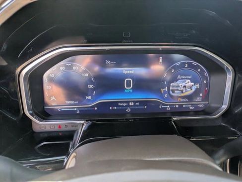 Used 2024 Chevrolet Silverado 2500 LT image 9