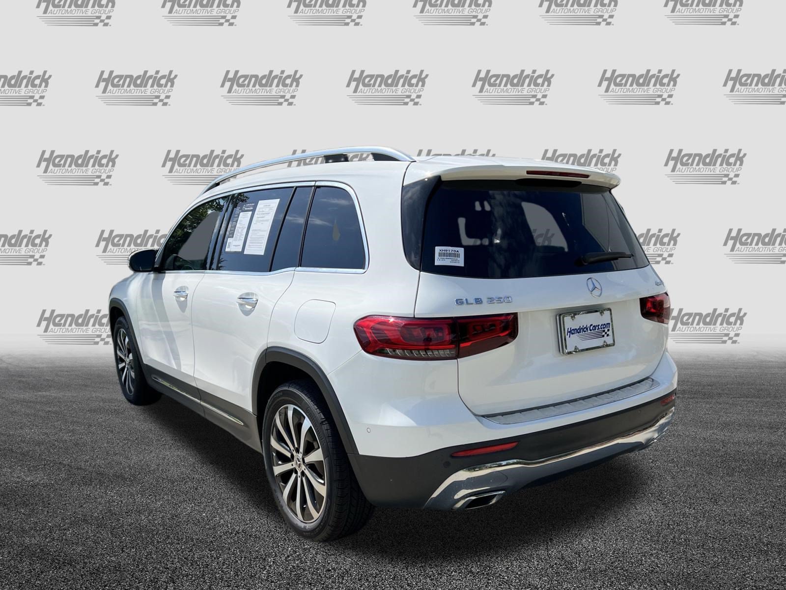 Certified 2022 Mercedes-Benz GLB 250 4MATIC image 7