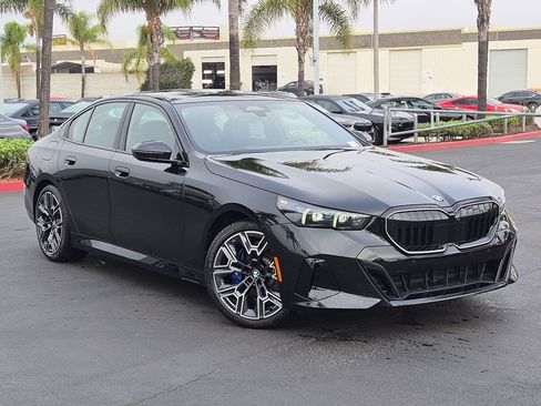 New 2027 BMW 530i w/ M Sport Package RWD image 2