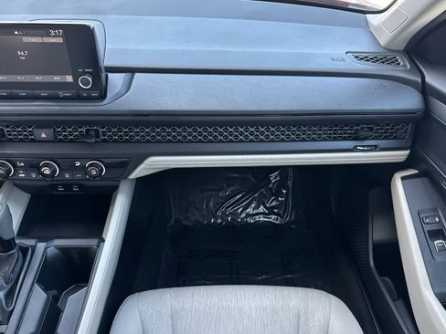 Used 2023 Honda Accord LX image 30