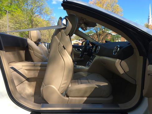 Used 2017 Mercedes-Benz SL 63 AMG image 27