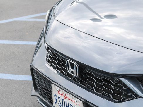 Certified 2025 Honda Civic Sport Touring image 6
