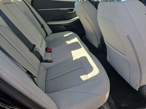 Used 2025 Hyundai Sonata SEL FWD image 24