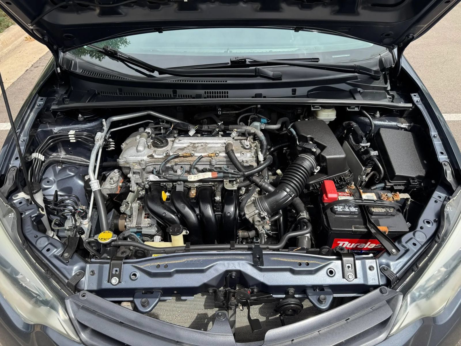 Used 2015 Toyota Corolla LE FWD image 24