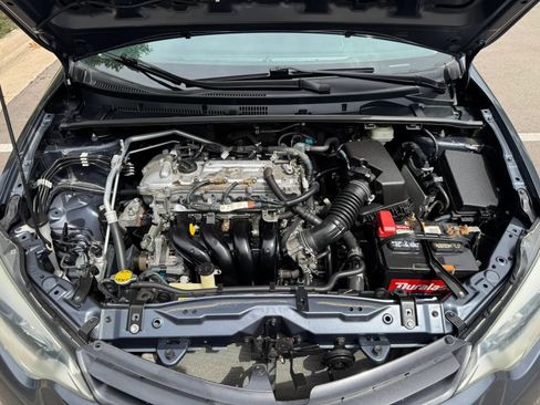 Used 2015 Toyota Corolla LE FWD image 24