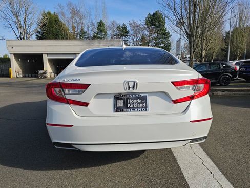 Used 2018 Honda Accord LX image 6