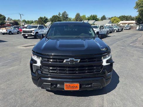 Used 2025 Chevrolet Silverado 1500 RST w/ Convenience Package II AWD/4WD image 3