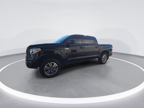 Used 2019 Toyota Tundra Platinum AWD/4WD image 7