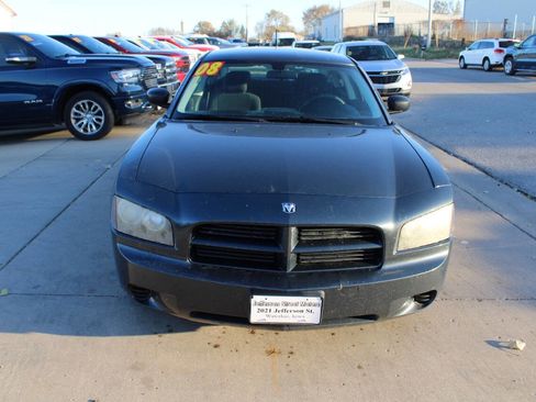 Used 2008 Dodge Charger SE image 2