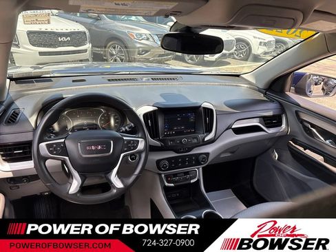 Used 2022 GMC Terrain SLE w/ LPO, Floor Liner Package AWD/4WD image 11