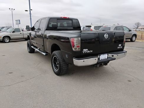 Used 2008 Nissan Titan SE image 7