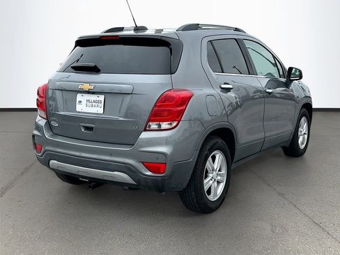 Used 2020 Chevrolet Trax LT w/ Driver Confidence Package image 7