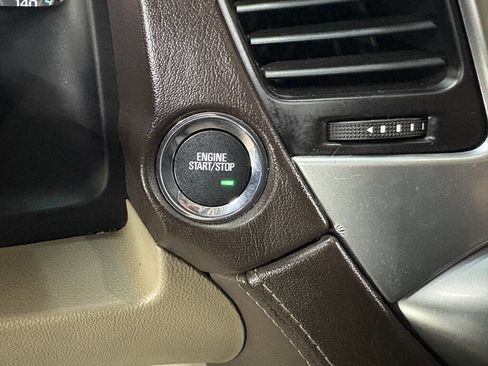 Used 2015 Chevrolet Tahoe LT w/ Luxury Package image 23