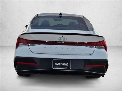 New 2026 Hyundai Elantra SEL Sport Premium image 8