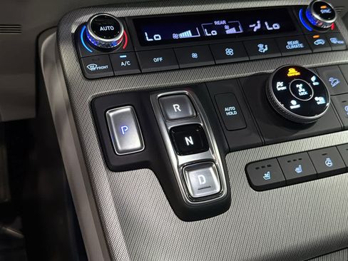 Used 2025 Hyundai Palisade SEL AWD/4WD image 17