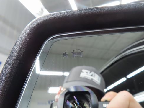 Used 2024 GMC Sierra 1500 AT4 image 79