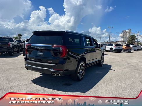 New 2025 GMC Yukon XL Denali w/ Denali Reserve Package image 6