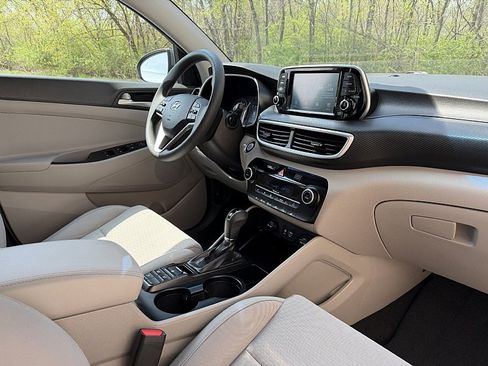 Used 2021 Hyundai Tucson SEL AWD/4WD image 17
