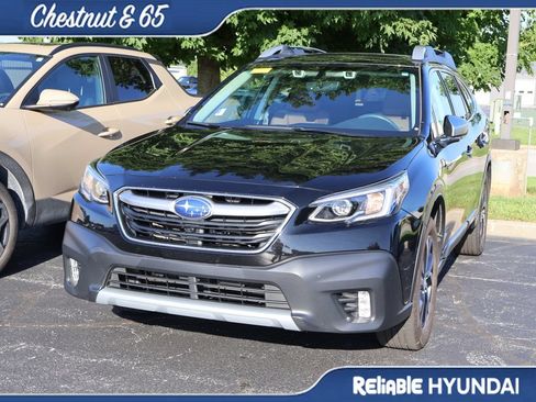 Used 2022 Subaru Outback Touring XT AWD/4WD image 10
