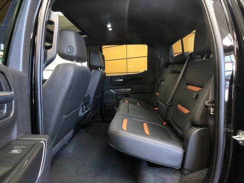 Used 2022 GMC Sierra 1500 AT4 w/ AT4 Premium Package AWD/4WD image 21
