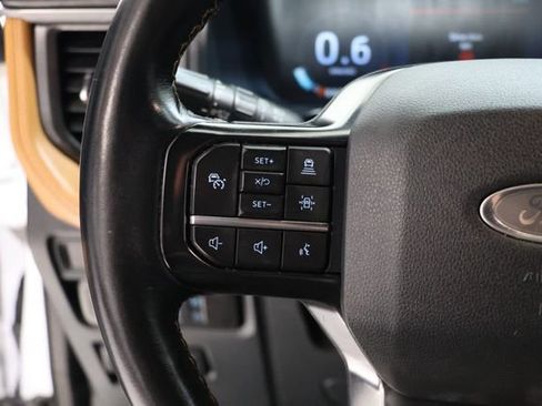 Used 2023 Ford Expedition Platinum AWD/4WD image 22
