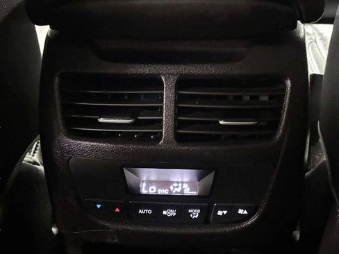 Used 2020 Acura MDX SH-AWD image 24