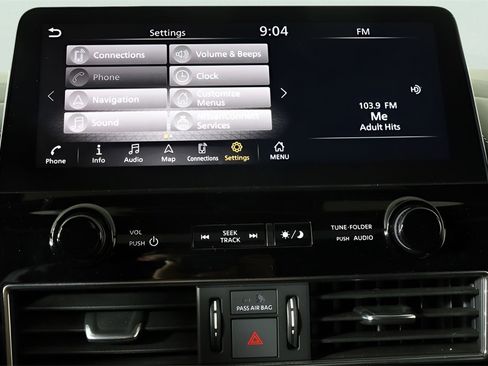 Used 2024 Nissan Armada Platinum w/ Captain's Chairs Package image 28