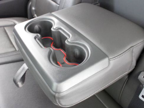 Used 2020 Chevrolet Silverado 1500 RST AWD/4WD image 42