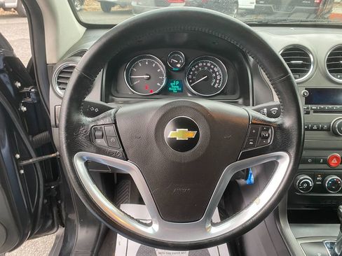 Used 2013 Chevrolet Captiva Sport LS image 15