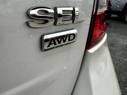 Used 2011 Ford Edge SEL w/ 202A Rapid Spec Order Code image 16