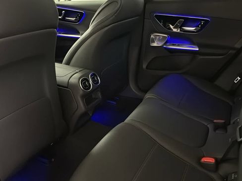 New 2025 Mercedes-Benz GLC 350e 4MATIC image 29