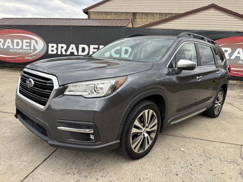 Used 2019 Subaru Ascent Touring w/ Popular Package #2 image 3