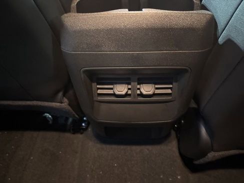 New 2026 Chevrolet Colorado Trail Boss w/ Off-Road Front Bumper Package AWD/4WD image 20