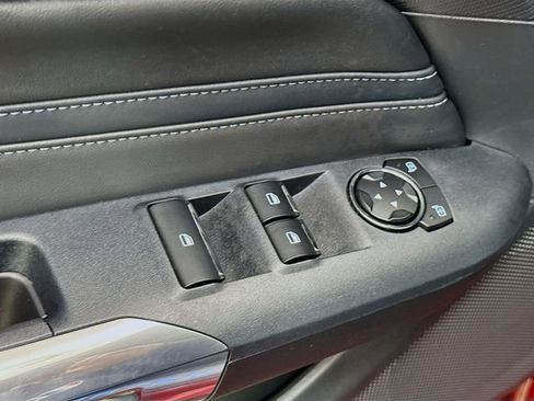 Used 2024 Ford Mustang Premium image 18