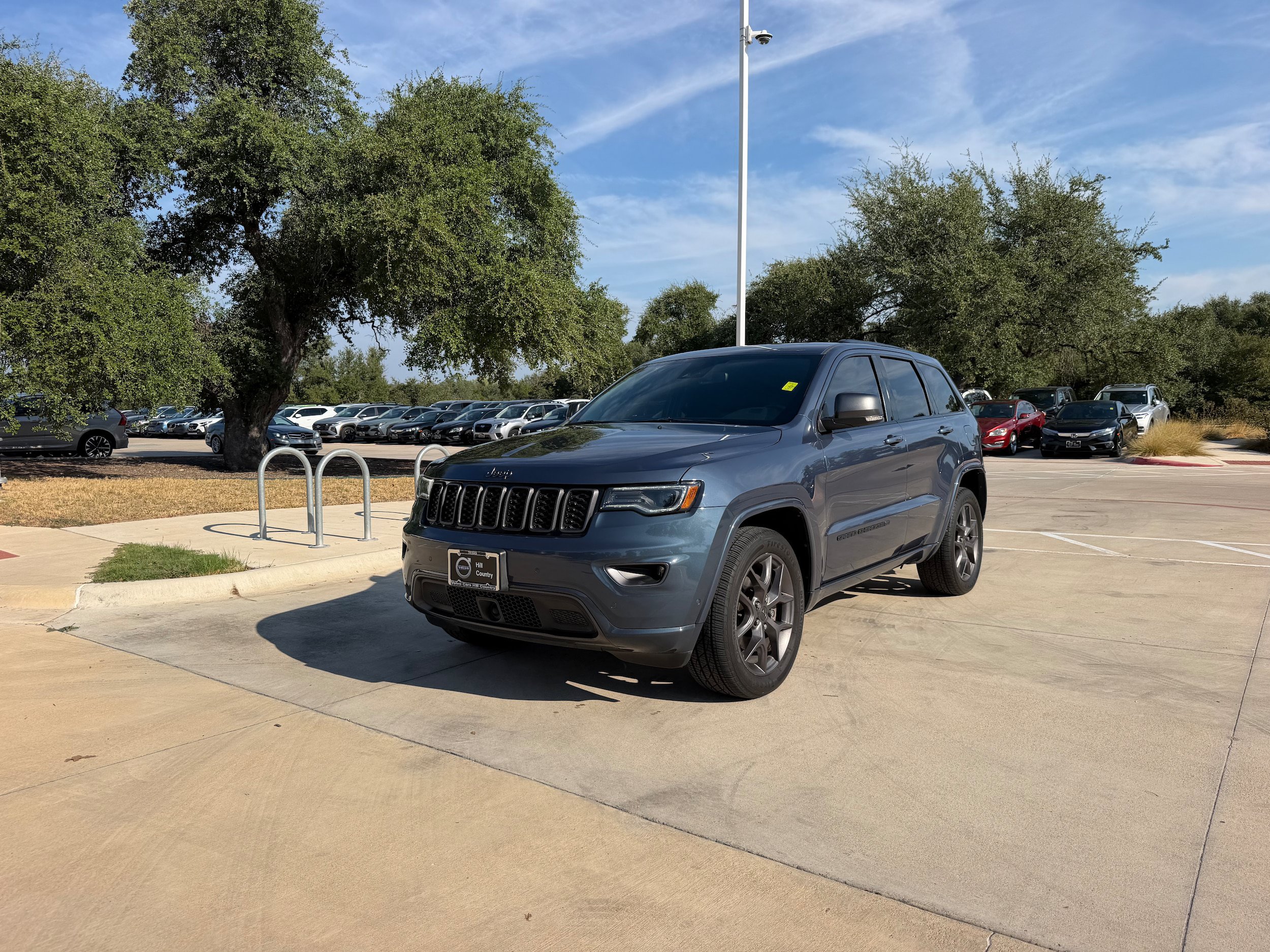 Used 2021 Jeep Grand Cherokee Limited w/ Quick Order Package 28K 80th AWD/4WD image 2