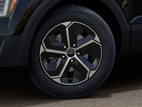 New 2026 Kia Niro EX FWD image 9
