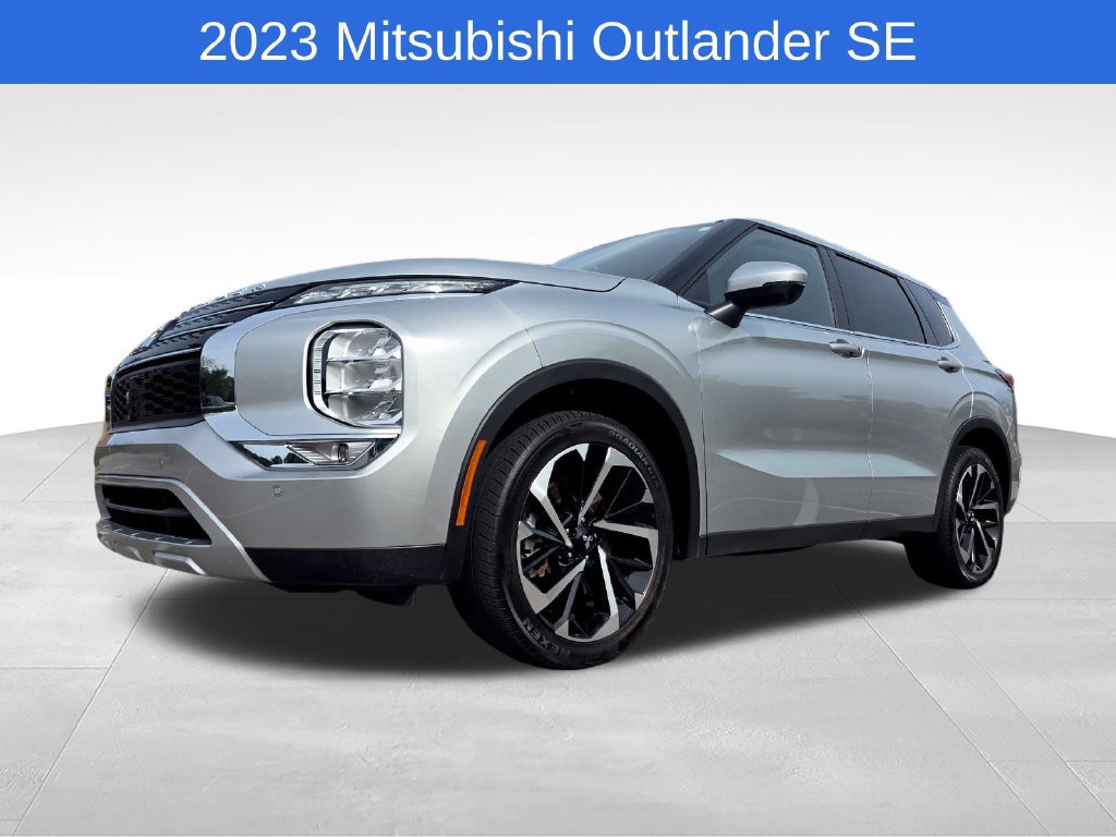 Used 2023 Mitsubishi Outlander SE FWD image 10