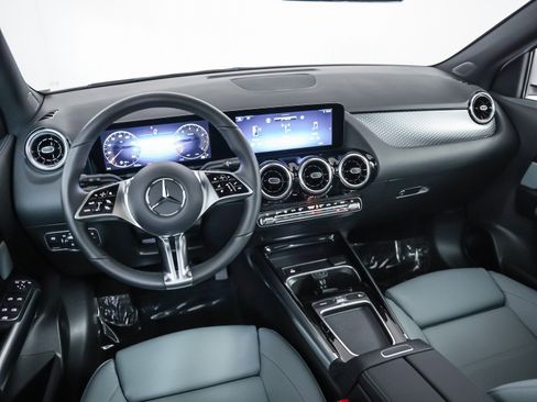 Certified 2026 Mercedes-Benz GLA 250 image 18