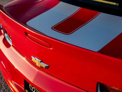 Used 2011 Chevrolet Camaro SS w/ LPO, Ground Effects Package image 34