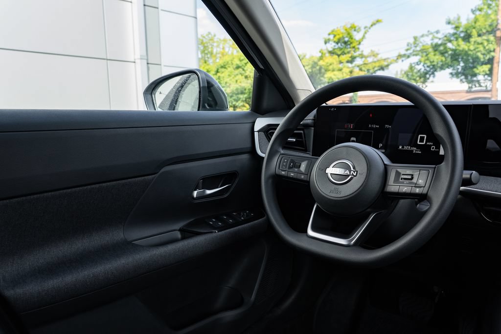 New 2026 Nissan Kicks SV AWD/4WD image 11