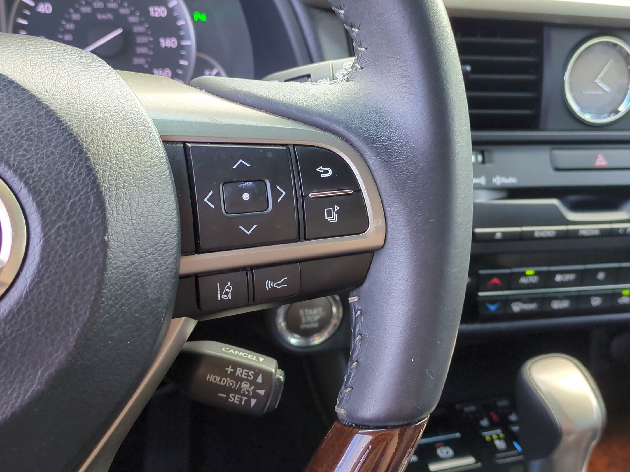 Used 2017 Lexus RX 350 FWD w/ Premium Package image 20