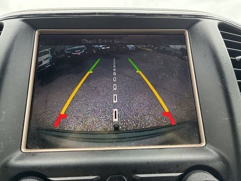 Used 2017 Jeep Grand Cherokee Laredo w/ Quick Order Package 23E image 19