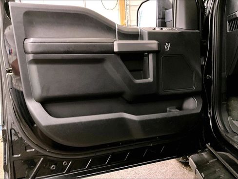 Used 2018 Ford F150 XLT w/ Equipment Group 302A Luxury AWD/4WD image 22