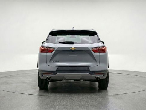 Used 2025 Chevrolet Blazer LT FWD image 7